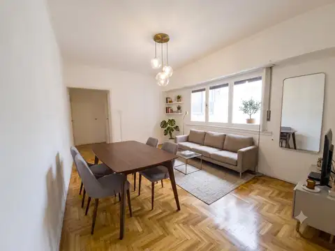 Departamento en Venta en Caballito. 3 ambientes. Contrafrente Muy luminoso.