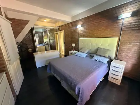 Casa en Venta en Luis Guillon, USD 195.000