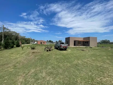 Casa Chalet  en Venta en Lima, Zárate, G.B.A. Zona Norte