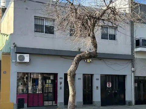 Casa en Abasto – Apto constructoras