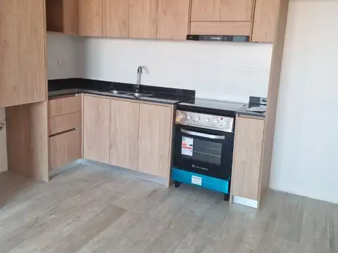 Avenida San Martín 6600, Piso 8