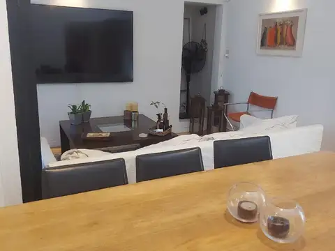 Casa RECICLADA Nva Cordoba - 6 dormis - Apta Residencial