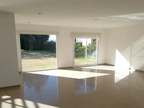 Casa en Venta al Oeste