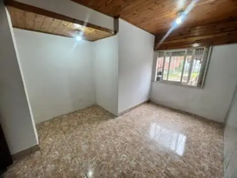 Depto Tipo Casa en Alquiler de 2 ambientes