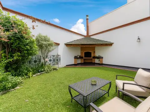 Lambaré 800 , Piso 0