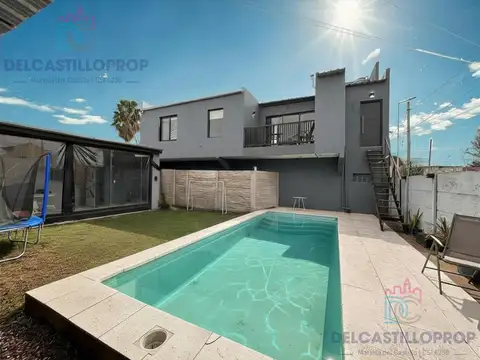 Depto Tipo Casa en Alquiler de 3 ambientes