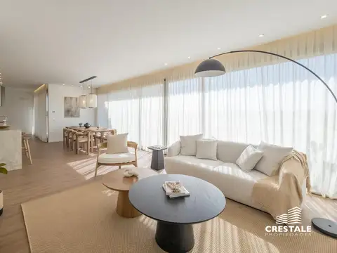 Venta - Casa 4 dormitorios con pileta y fondo norte en Vida barrio cerrado, Funes.