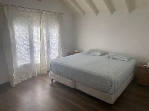 Quinta en Venta en 20 de Junio, USD 290.000