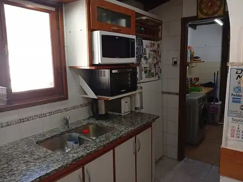 VENTA CASA 4 AMB + GALPON Y PATIO - EL GAUCHO