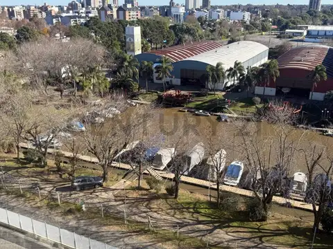 Solis 100, Piso 7