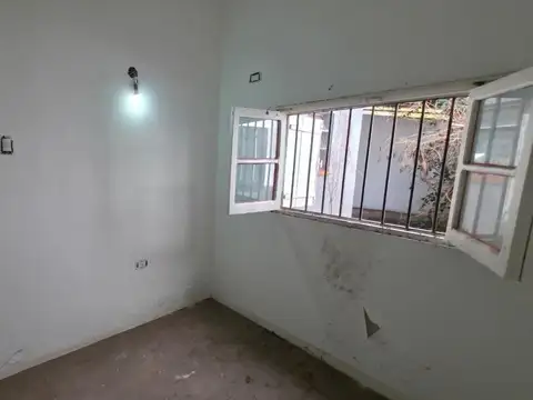 Local en Alquiler en Llavallol, $ 920.000