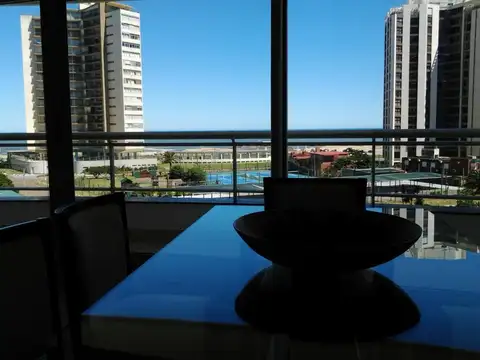 Departamento de categoría 4 ambientes en Punta del Este
