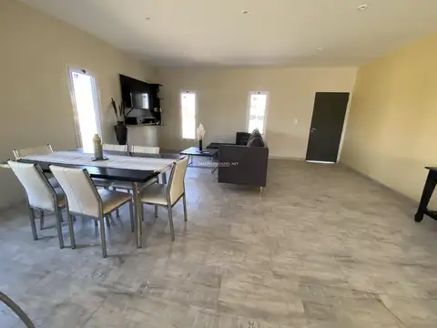 Venta Casa en Santo Domingo 3 Dormitorios Canning