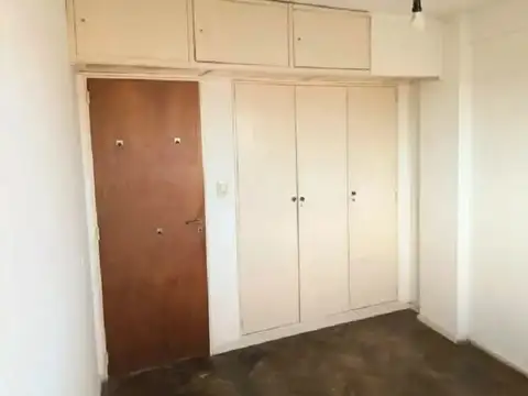 Av. Maipu 1800, Piso 20