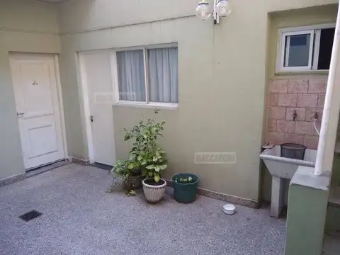 CAÑADA DE GOMEZ 1800, Piso PB