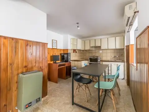 Depto Tipo Casa en Venta 40 años