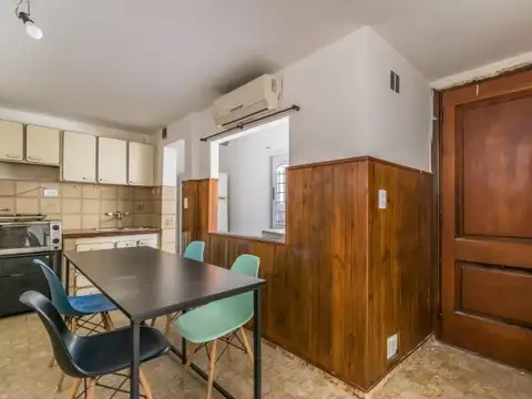 Depto Tipo Casa 2 ambientes con 1 baño