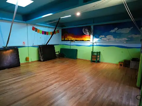 Local en Venta en Munro, USD 144.900