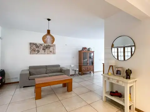 Casa en Venta en Olivos, USD 440.000