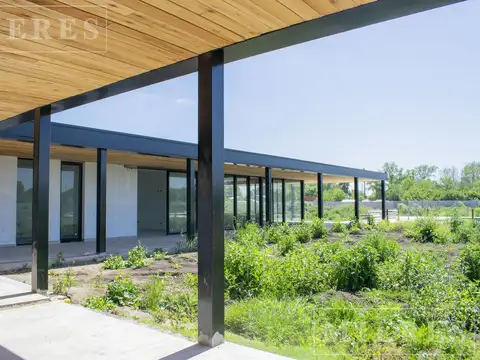 Lote de 376m² en venta en El Olivar