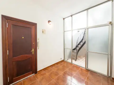 Depto Tipo Casa en Venta de 5 ambientes