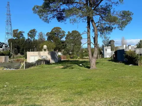 Terreno en Venta 30  mts Fondo