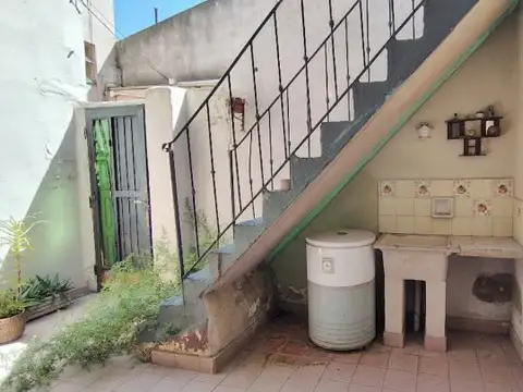 Depto Tipo Casa en Venta en Caballito, USD 75.000