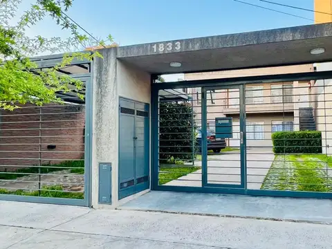 PH 3 AMBIENTES EN ALQUILER – CASTELAR NORTE