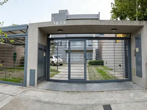 PH 3 Ambientes en Alquiler – Castelar Norte