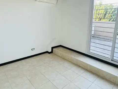 Departamento en Alquiler con 2 cocheras