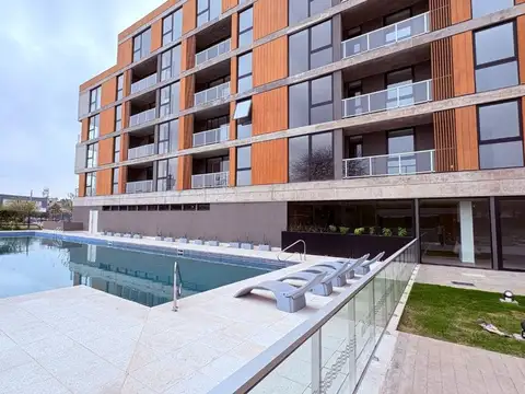 VENTA DEPARTAMENTO UN DORM. OPERA PLAZA con balcon