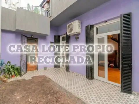 CASA EN LOTE PROPIO CON COCHERA, PATIO Y TERRAZA – VILLA GENERAL MITRE