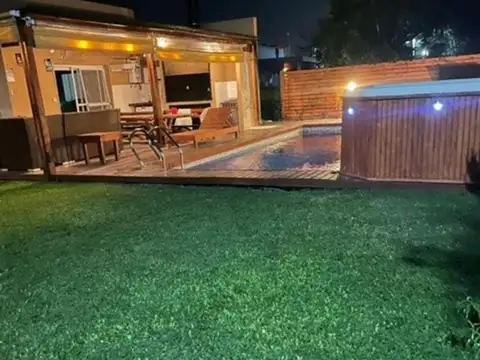 Casa en Venta en La Cañada - Los Arces, USD 190.000