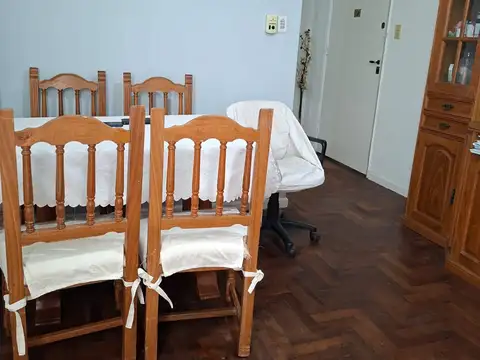 Depto Tipo Casa en Venta 80 años