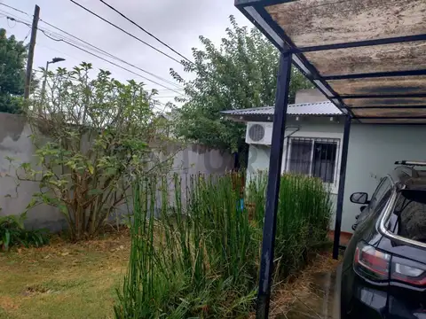 7 y 502 2900, Piso 0