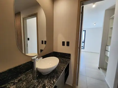 Departamento en Venta en Alto Alberdi, USD 68.000