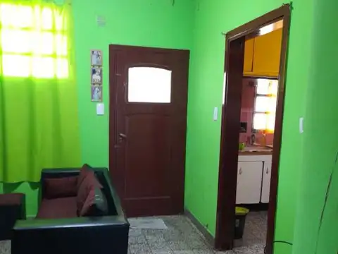 Casa en Venta en Luis Guillon, USD 65.000