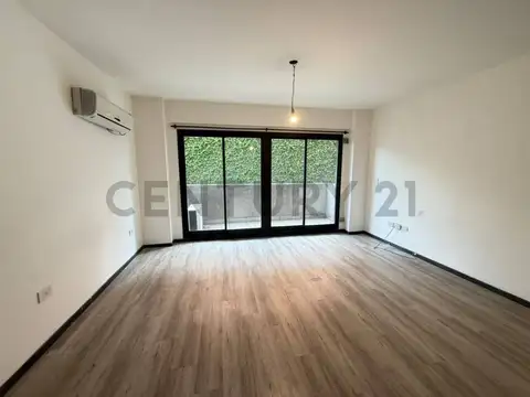 ALQUILER MONOAMBIENTE CON BALCÓN EN BARRACAS