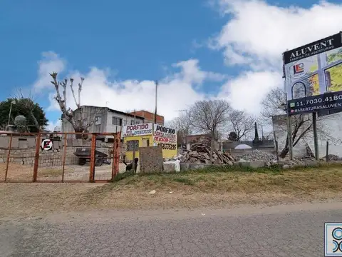 ¡LOTE COMERCIAL EN VENTA! con 40 metros de frente a COLECTORA RAMAL PILAR !