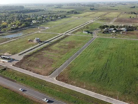 Terreno en Venta en Pueblo Esther, Rosario