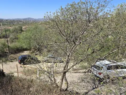 Casa 2 ambientes con 1 baño