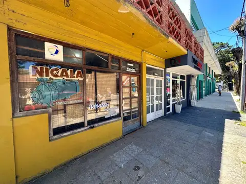 Local en Venta Via Pública