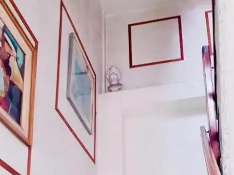 Depto Tipo Casa en Venta 40 años