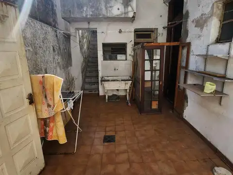 Casa en Venta en Parque Chacabuco, USD 180.000