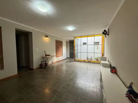 CASA  EN VENTA CAMPANA