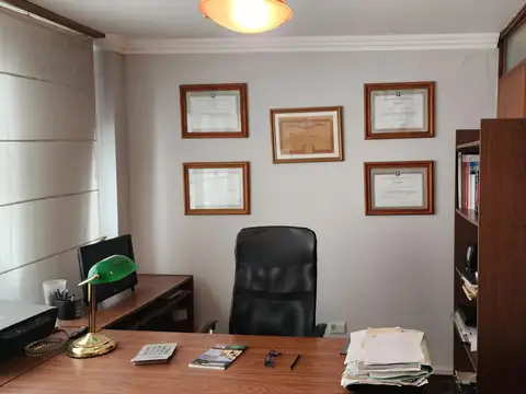 Caseros 600, Piso 4/E