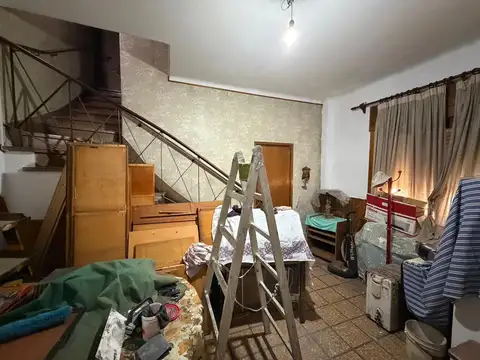 Depto Tipo Casa 4 ambientes con 1 baño