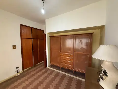 Depto Tipo Casa en Venta 60 años