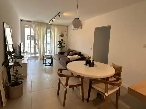 Ocho Sauces Departamento en Piso 2