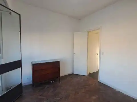 VENTA PH 4 AMBIENTES EN AVELLANEDA CON TERRAZA